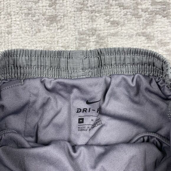 Nike Tempo Running Shorts Gray Training Gym Polyester Girls Size Medium - Picture 3 of 5